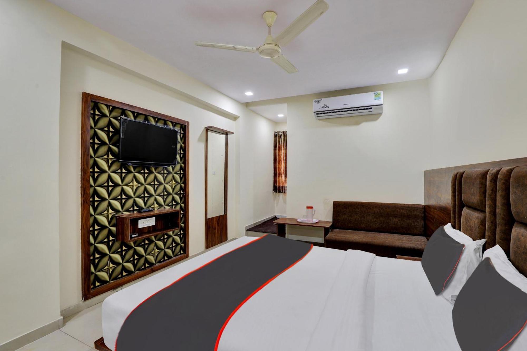 Hotel O Neelkamal アーメダバード エクステリア 写真